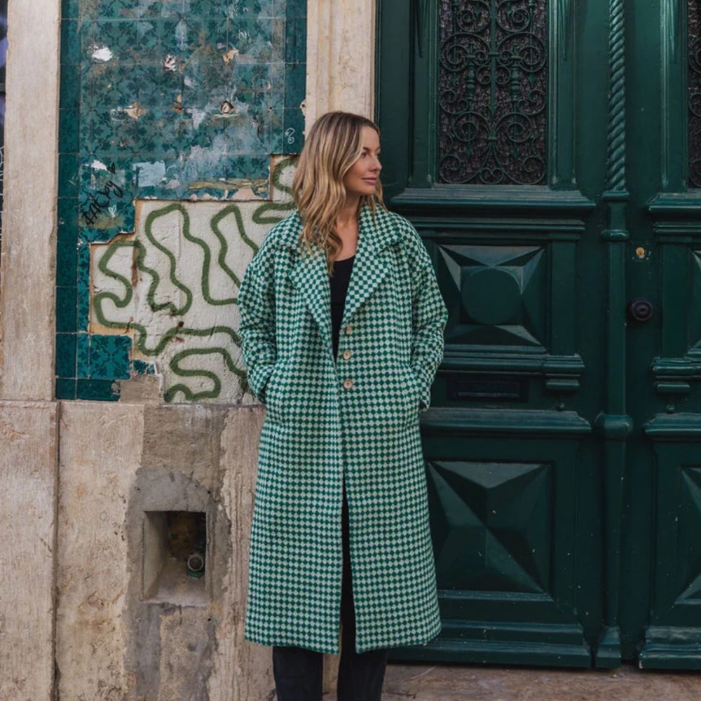 Brand new unworn handmade Liz Alig Portuguese wool Polly coat size S green